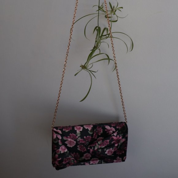 Le Château Bow clutch - Picture 7 of 8